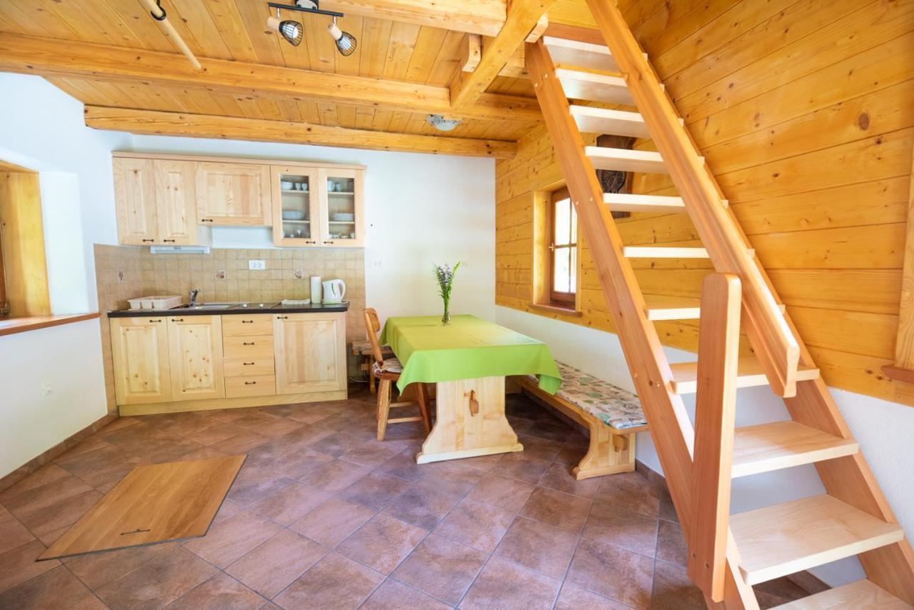 Cottages Kravanja 트렌타 외부 사진